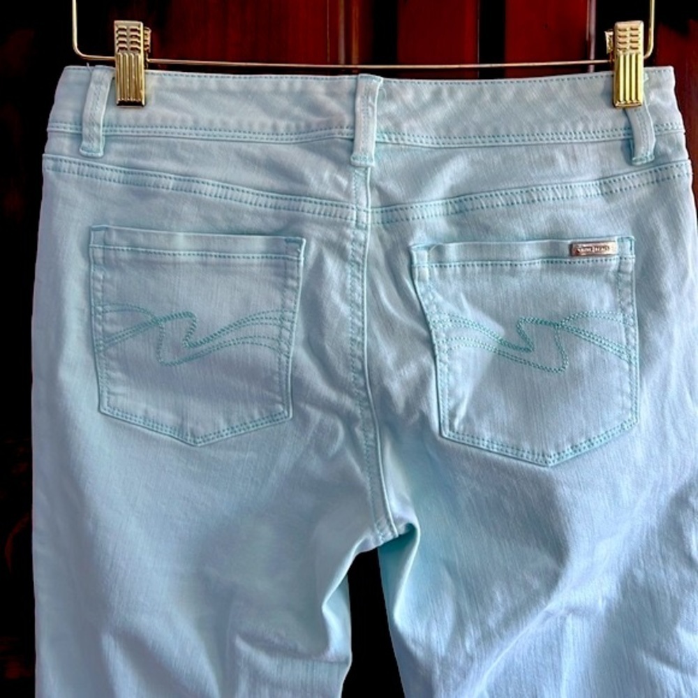 WHBM slim ankle jeans - size 4R - Picture 2 of 6